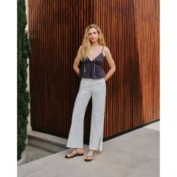 Top de mujer con tirantes y tachas