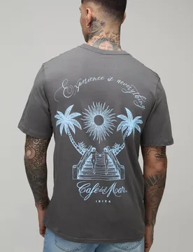 Herren Großes Übergroßes Cafe Del Mar Palmen-Lizenzprint Oberteil Charcoal Größe Medium - boohooMAN - FashionsVida