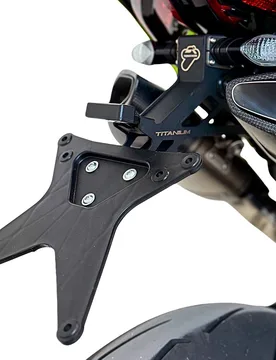 Portatarga Full Titanio Nero Ducati Panigale V4 / S 2025 - Termignoni - FashionsVida