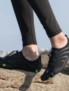 Zapatos de agua para mujer para exteriores, calcetines de playa, zapatos de buceo y snorkel para nadar, zapatos de cinco dedos suaves, zapatos de vade - Shein - FashionsVida