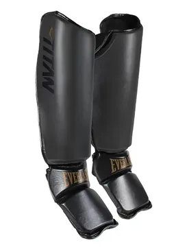 Tège-tibias Titan Pro Instep Black S
