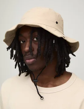 Men's Packable Bucket Hat Beige Beige One Size - boohooMAN - FashionsVida
