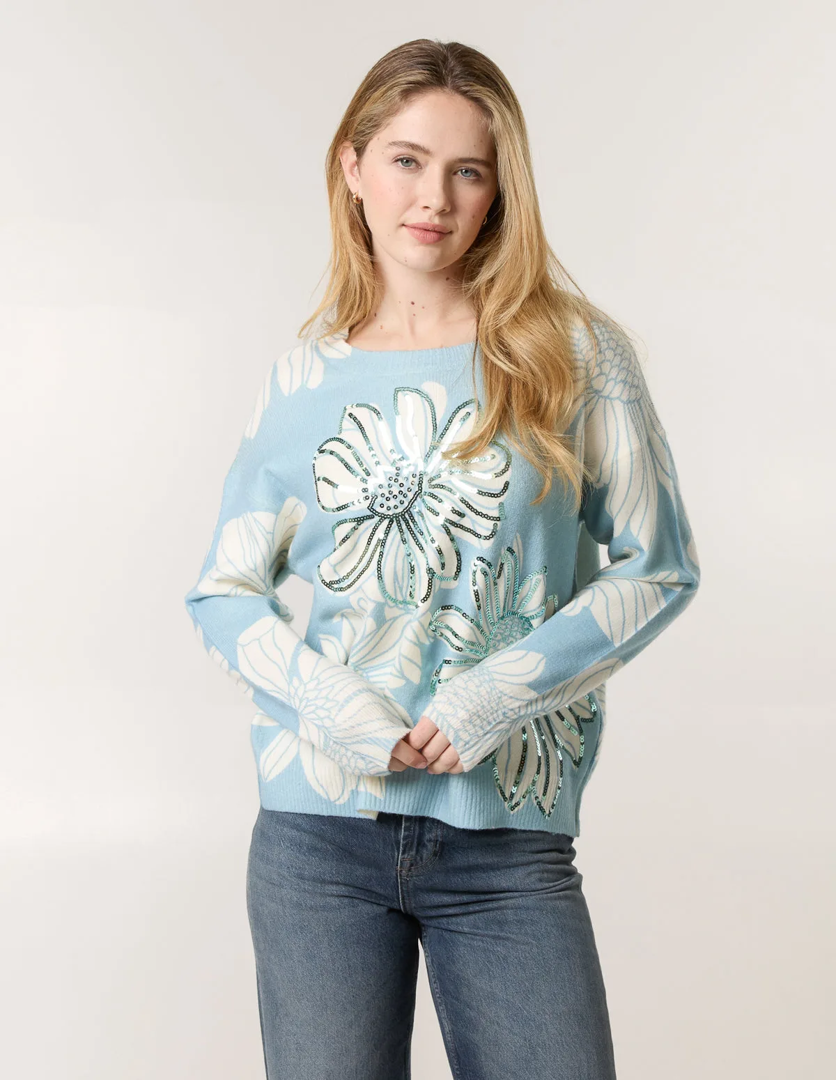 Large Flower Embellished Jumper - S/M / BLUE - female - Blue Vanilla - FashionsVida