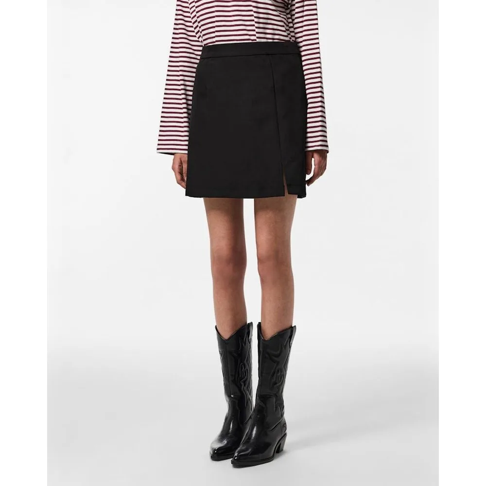 Pieces - Falda corta de mujer - Pieces - FashionsVida