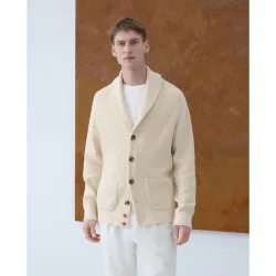 Cardigan de hombre con botones cuello solapa