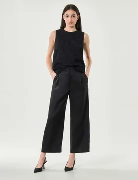 Pantalone crop Studio ocra in tela ramié con doppia pinces e chiusura con listino - Max Mara - FashionsVida