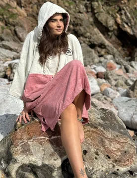 Unisex Cosy Towel Robe - - Size: ONESIZE - Tiki Surf - FashionsVida