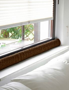Fenster-Zugluftstopper braun 2