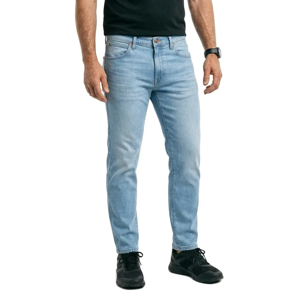 Jeans Larston Slim Fit Light Wash 32 - Wrangler - FashionsVida