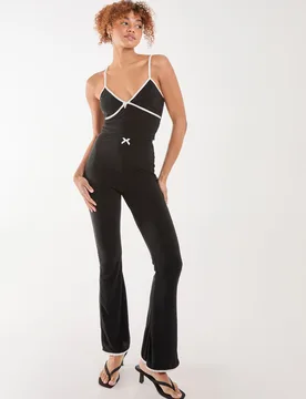 Womens High Waisted Bow Detail Piping Flares - Black - Size Large - Pink Vanilla - FashionsVida