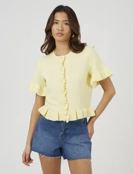 Women's Short Sleeve Cardigan Sweater With Frill Hem in Yellow Size: Small - Yellow - Size: S - Brave soul - FashionsVida