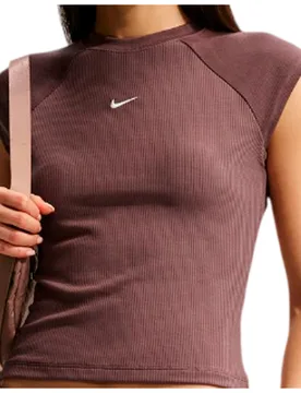 Sportswear chill camiseta manga corta mujer Morado (XL) - Nike - FashionsVida