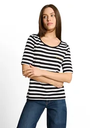 T-Shirt small embro female