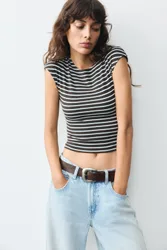 Fitted Short Sleeve T-Shirt (Size: )