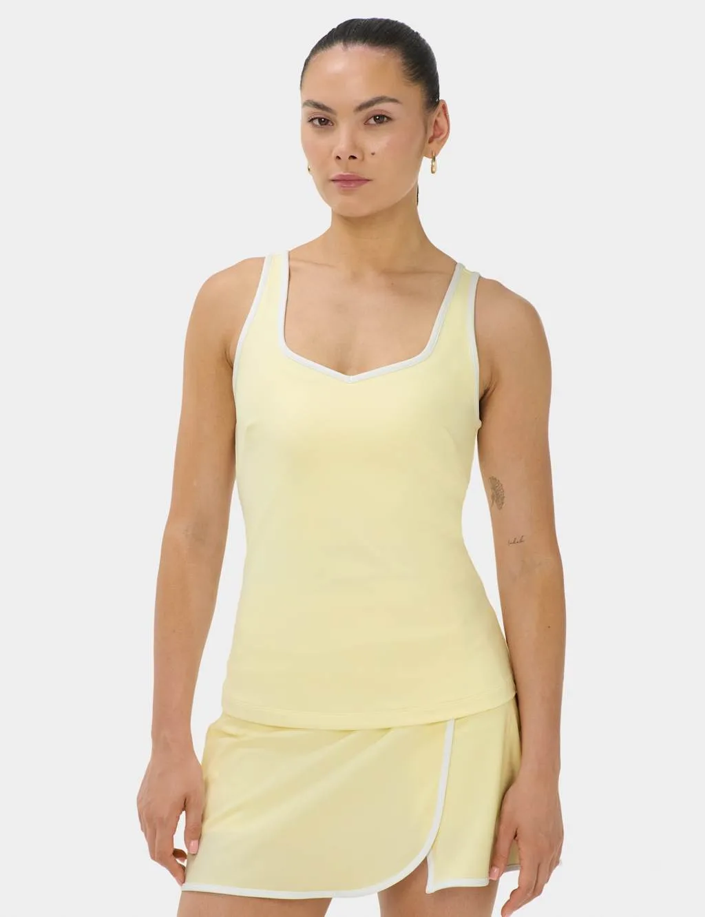 Pro Racket Power V-Neck Vest Top Yellow - Sweaty betty - FashionsVida