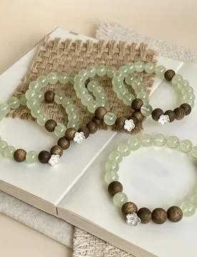 Natural grape stone Buddha bead bracelet women's light luxury high-end crystal bracelet simple Mori flower design jewelry - Aliexpress - FashionsVida