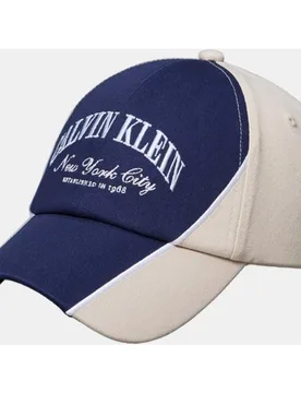 Gorra bicolor de algodón - Calvin Klein - FashionsVida