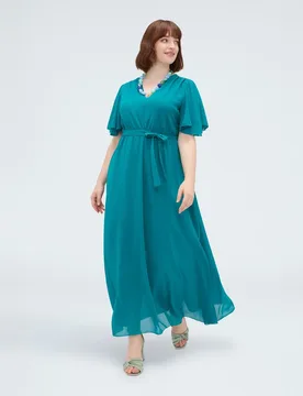 Vestido dream en georgette con escote en v mangas cortas con volantes de volante - Fiorella Rubino - FashionsVida