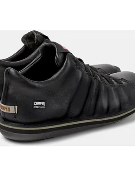 Zapatillas de piel de hombre beetle con cordones - Camper - FashionsVida