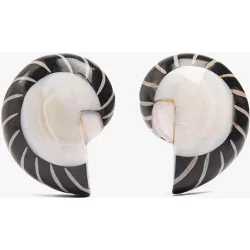Pendientes con forma de caracol y estampados
