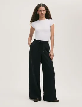 Drawstring Relaxed Wide Leg Trousers Black female - Finery London - FashionsVida
