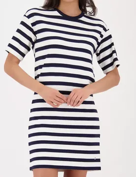 Kleid female