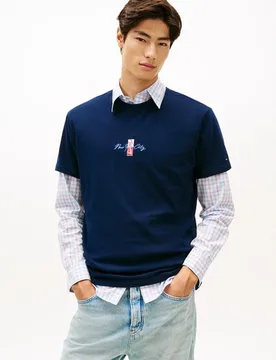 Camiseta de hombre regular fit de manga corta - Tommy Jeans - FashionsVida