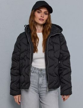 Giacca imbottita puffer con cappuccio e coulisse - nero