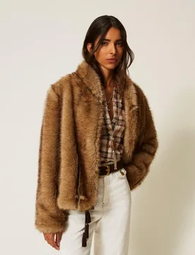 Blouson Myfo en fausse fourrure - Actitude by Twinset - FashionsVida