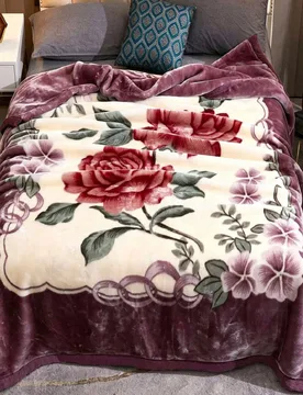 Pieza Manta Raschel con estampado floral y de plantas navideño, manta de fibra de poliéster estilo nórdico, adecuada para cama, sofá, hogar, dormi - Shein - FashionsVida
