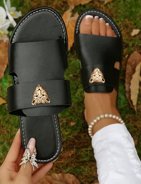 Sandalias planas negras tipo slip-on para mujer con decoración de hebilla metálica con cabeza de leopardo, zapatos de playa casuales de verano estil - Shein - FashionsVida