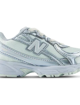 Baby Shoes - Blue - Size 9 - Leather - Blue - Size: 9 - New Balance - FashionsVida