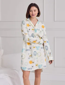 Linen Rich Holiday Print Nightshirt Light Cream female - Chelsea Peers - FashionsVida