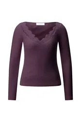 Lace Longsleeve female