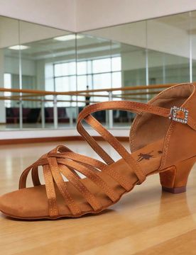 Par de zapatos de baile latino con tacón de 4 cm, suela blanda de satén, tacón bajo, nuevos zapatos de baile profesionales para uso en interiores y