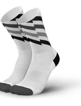 ULTRALIGHT WAVES LAUFSOCKEN Unisex White 35-38 - INCYLENCE - FashionsVida