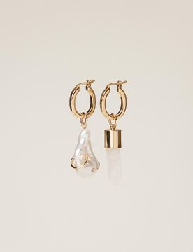 Boucles d'oreilles asymétriques avec pendentifs