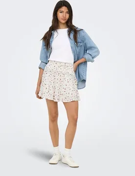 Falda pantalón de mujer con cintura elástica y diseño skort - Only - FashionsVida