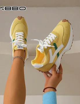 Zapatos deportivos casuales planos para mujer, zapatos con cordones retro, zapatillas minimalistas ligeras para caminar y hacer ejercicio, adecuados p - Shein - FashionsVida