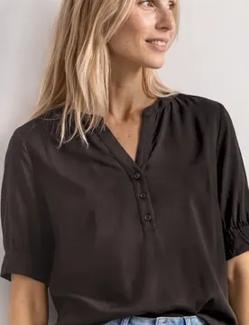 Kurzarm Bluse mit Split Neck und Elastiksaum female Braun