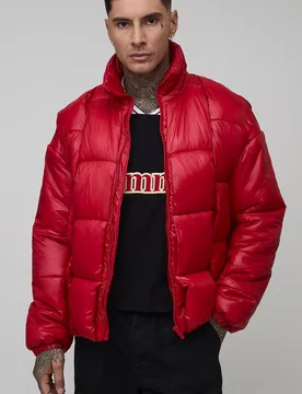 Herren Tall High Shine Weft Oversized Stehkragen Pufferjacke Red Größe Small - boohooMAN - FashionsVida