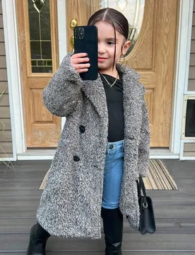 Chaqueta casual de punto con cuello esponjoso para niña, abrigo largo de niña de color gris con forro de borreguito, abrigo de niña tipo teddy, abr - Shein - FashionsVida
