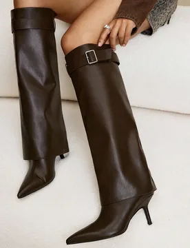 Botas de caña media con punta estrecha, tacón fino, estilo simple y versátil en color marrón, nuevas para otoño/invierno - Shein - FashionsVida