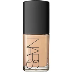Base de maquillaje Sheer Glow Foundation