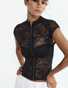 Lace Stand Collar Top (Size: ) - Pull&bear - FashionsVida