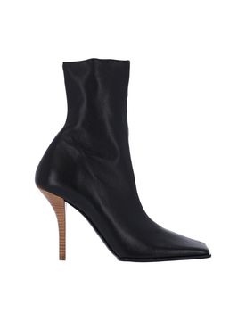 Alaia Luxury Leather Ankle Boots