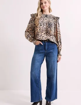 Women's Animal Printed Shirred Yoke Frill Detail Top Size: 10 - Animal - Size: 10 - Dorothy perkins - FashionsVida