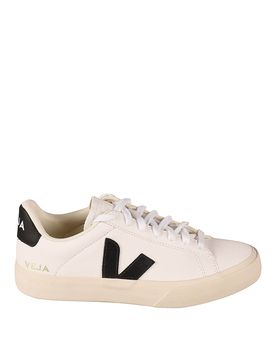 Veja Sneakers in pelle logate