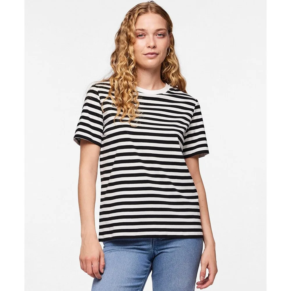 Camiseta de manga corta y cuello redondo de mujer - Pieces - FashionsVida