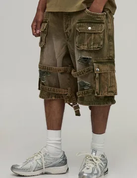 Herren Fallschirm Extrem Gewaschene Multi Cargo Zerrissene Shorts Washed Khaki Größe 28 - boohooMAN - FashionsVida